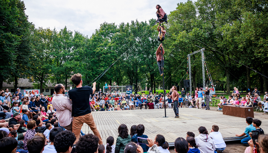 Voorstelling Groove van The Funky Monkeys